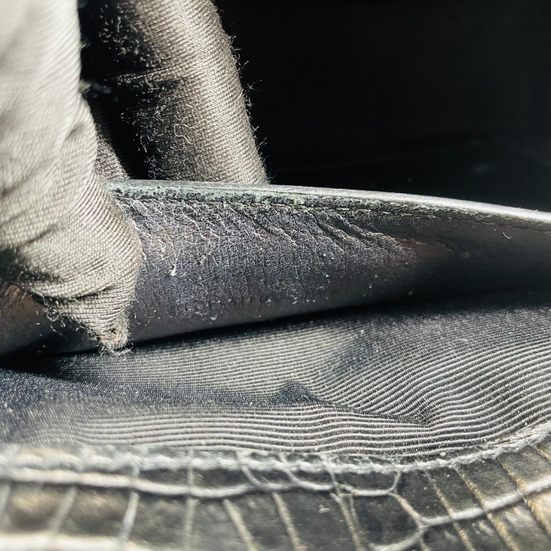 專櫃價2.6折!YSL聖羅蘭 Kate 鱷魚壓紋黑金流蘇 單肩斜挎鏈條包 流蘇的靈動性很強 上身超有氣質-19