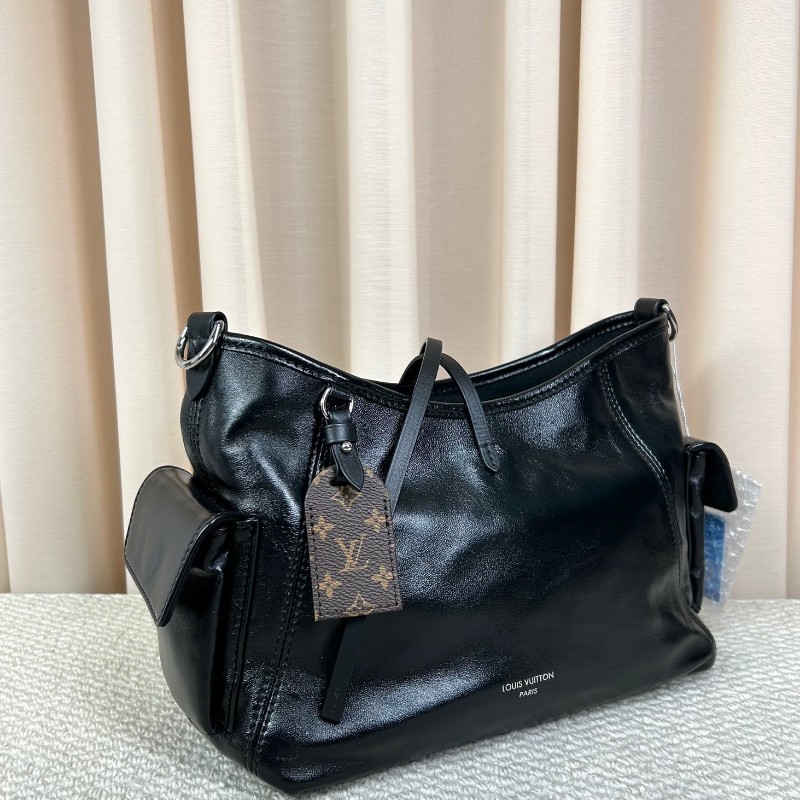 sz yff LV路易威登Carryall黑武士托特包 可手提單肩斜挎皮質柔軟 手感順滑 順滑拉鏈 做工精緻 容量夠用 日常通勤、逛街都很實用-2