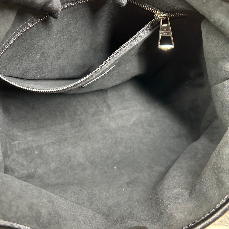 sz yff LV路易威登Carryall黑武士托特包 可手提單肩斜挎皮質柔軟 手感順滑 順滑拉鏈 做工精緻 容量夠用 日常通勤、逛街都很實用-11