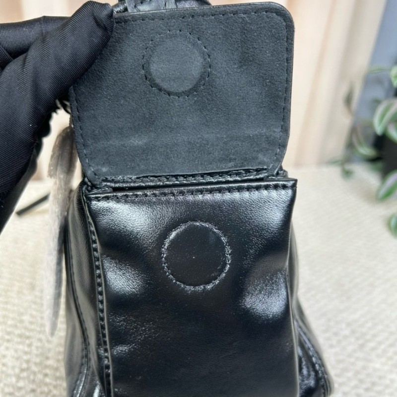 sz yff LV路易威登Carryall黑武士托特包 可手提單肩斜挎皮質柔軟 手感順滑 順滑拉鏈 做工精緻 容量夠用 日常通勤、逛街都很實用-19