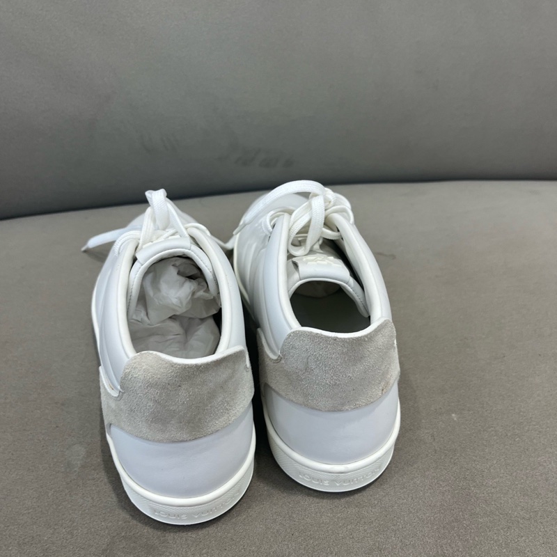 LV路易威登白色牛皮高幫板鞋,經典款式,時尚百搭。尺碼5.5碼約39.5碼-2