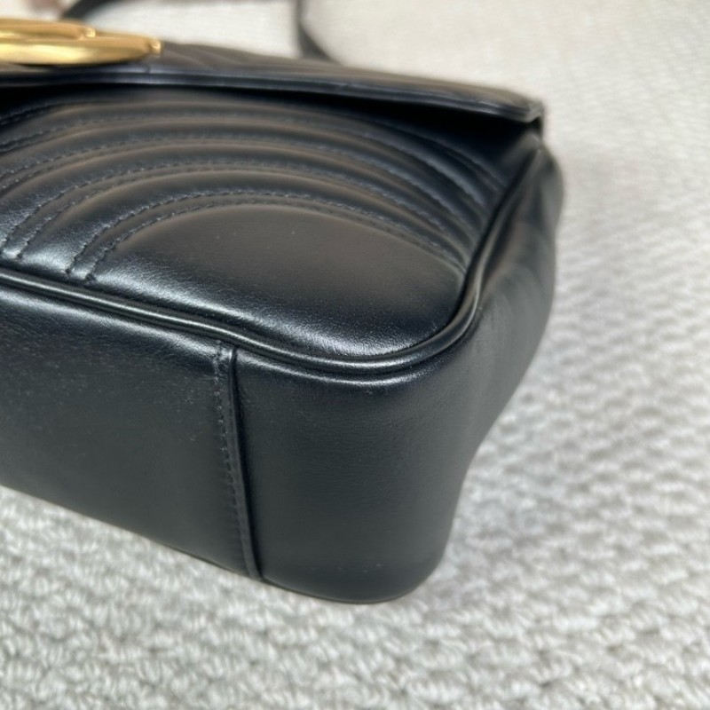 GUCCI古馳馬蒙30單肩斜挎包 古金色的經典雙G標誌 整體飽滿又精緻 出門輕便又百搭-7