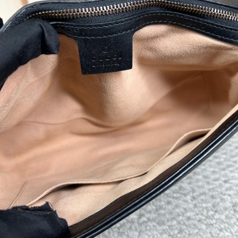 GUCCI古馳馬蒙30單肩斜挎包 古金色的經典雙G標誌 整體飽滿又精緻 出門輕便又百搭-11