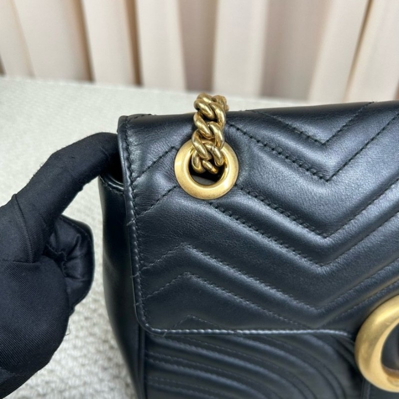 GUCCI古馳馬蒙30單肩斜挎包 古金色的經典雙G標誌 整體飽滿又精緻 出門輕便又百搭-12