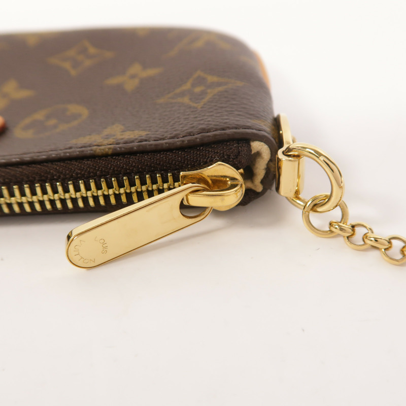 LOUIS VUITTON Monogram Pochette Milla MM金扣鏈帶肩背袋-14