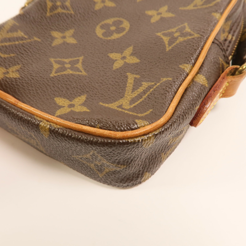 LOUIS VUITTON Monogram Danube Mini Bag金扣肩背袋-9
