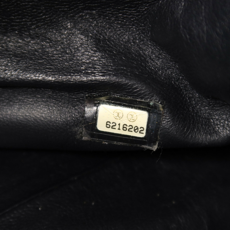 CHANEL 牛皮皮革Boston Bag銀扣手挽袋-6