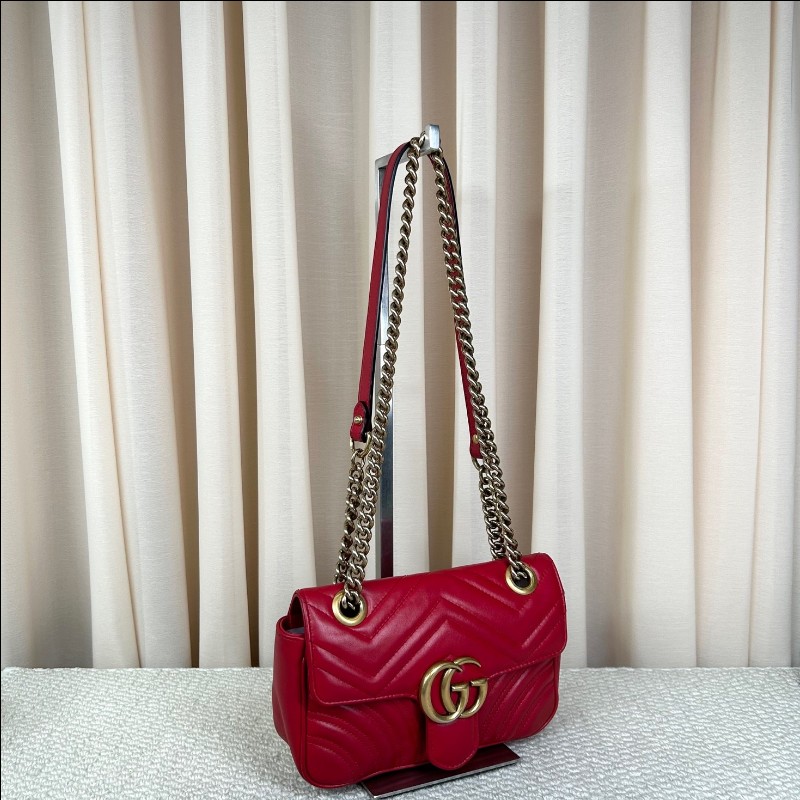 GUCCI古馳Marmont馬蒙22紅色鏈條包 包型挺括 鏈條設計 單肩斜挎都可以 日常百搭 顏值高 背很顯氣質-2