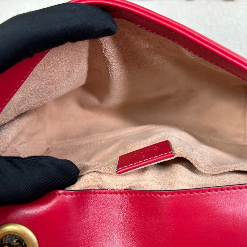 GUCCI古馳Marmont馬蒙22紅色鏈條包 包型挺括 鏈條設計 單肩斜挎都可以 日常百搭 顏值高 背很顯氣質-11