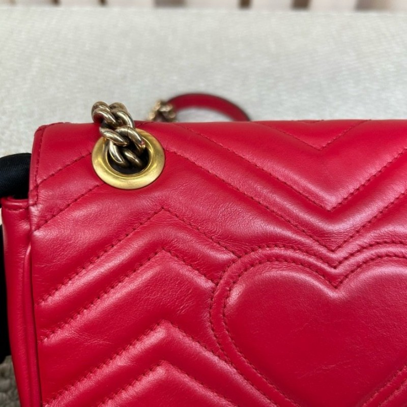 GUCCI古馳Marmont馬蒙22紅色鏈條包 包型挺括 鏈條設計 單肩斜挎都可以 日常百搭 顏值高 背很顯氣質-12