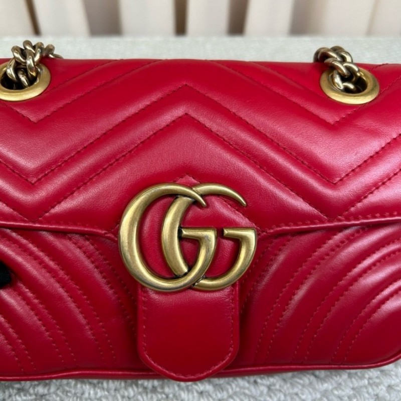 GUCCI古馳Marmont馬蒙22紅色鏈條包 包型挺括 鏈條設計 單肩斜挎都可以 日常百搭 顏值高 背很顯氣質-17