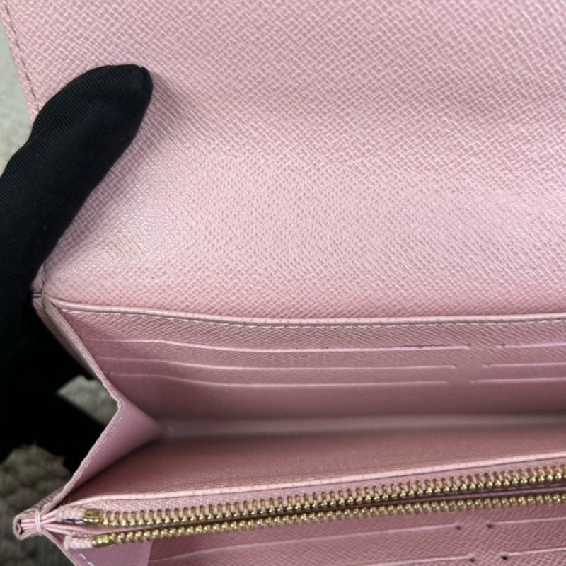 LV路易威登棋盤格長款錢包 棕色棋盤格 粉色內裡 金色五金 卡位多 容量實用 日常使用很方便-16