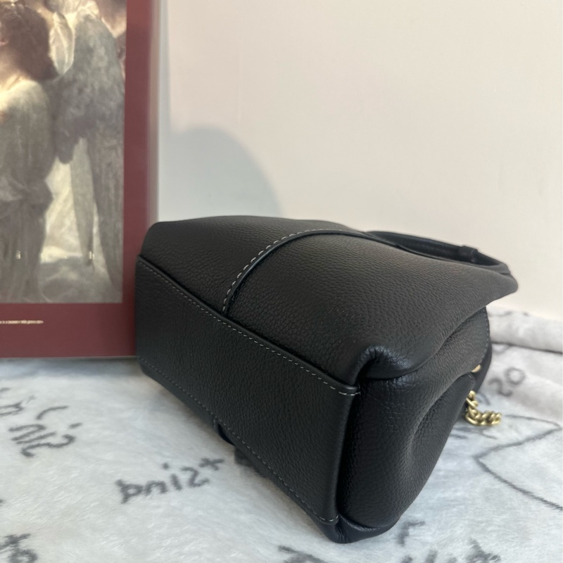 【全🆕】COACH Lana 19 手提包 小號 small黑色-4