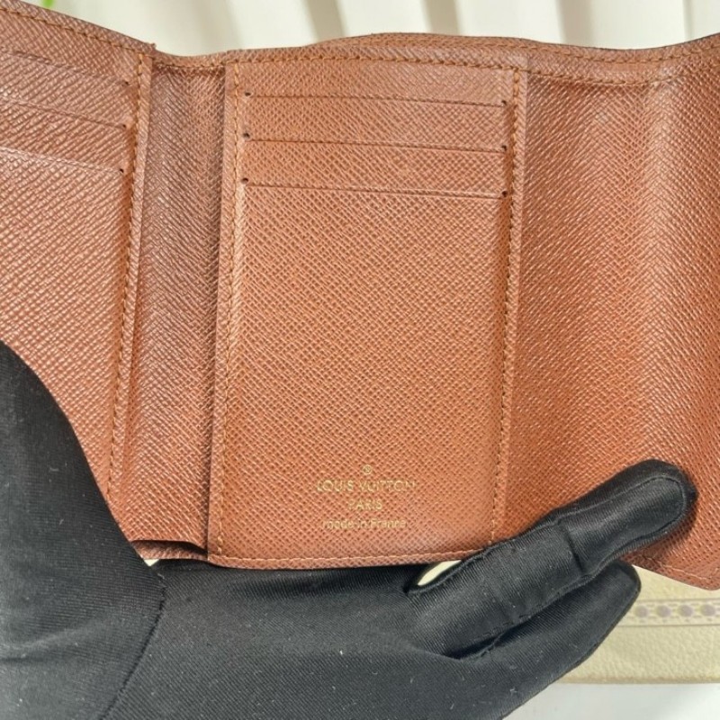 LV路易威登 老花短款三折疊豆豆錢包 經典老花配棕色內裡 內裡有隔層 可放現金-21