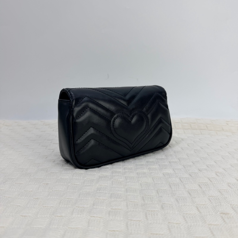 Gucci 黑牛皮霧金釦山形紋 Marmont Mini 下蓋斜背包-3