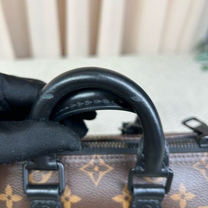 LV路易威登 Keepall XS Rubber秀款 經典Monogram帆布+橡膠LOGO拼接 藍黃撞色超吸睛 手提肩背都OK 日常通勤、休閒出行都很適合 趣味十足 辨識度超高-16