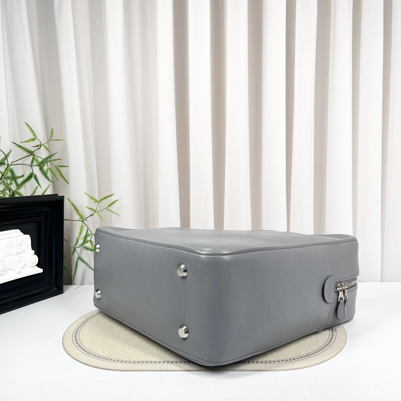 Balenciaga巴黎世家 灰色triangle三角包 手提單肩斜挎包 容量超級大 包型立挺 時尚潮流-2