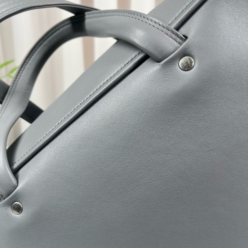 Balenciaga巴黎世家 灰色triangle三角包 手提單肩斜挎包 容量超級大 包型立挺 時尚潮流-12