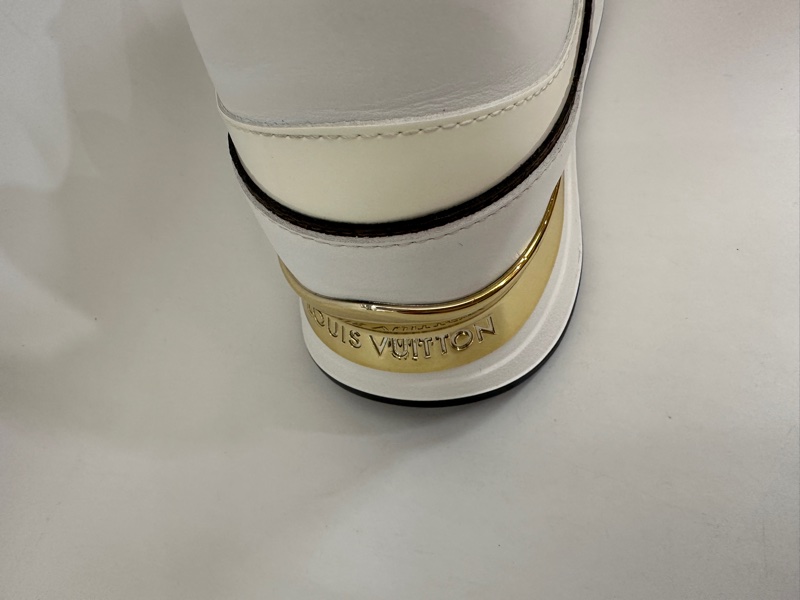 LV Neo Run Away 運動鞋-7