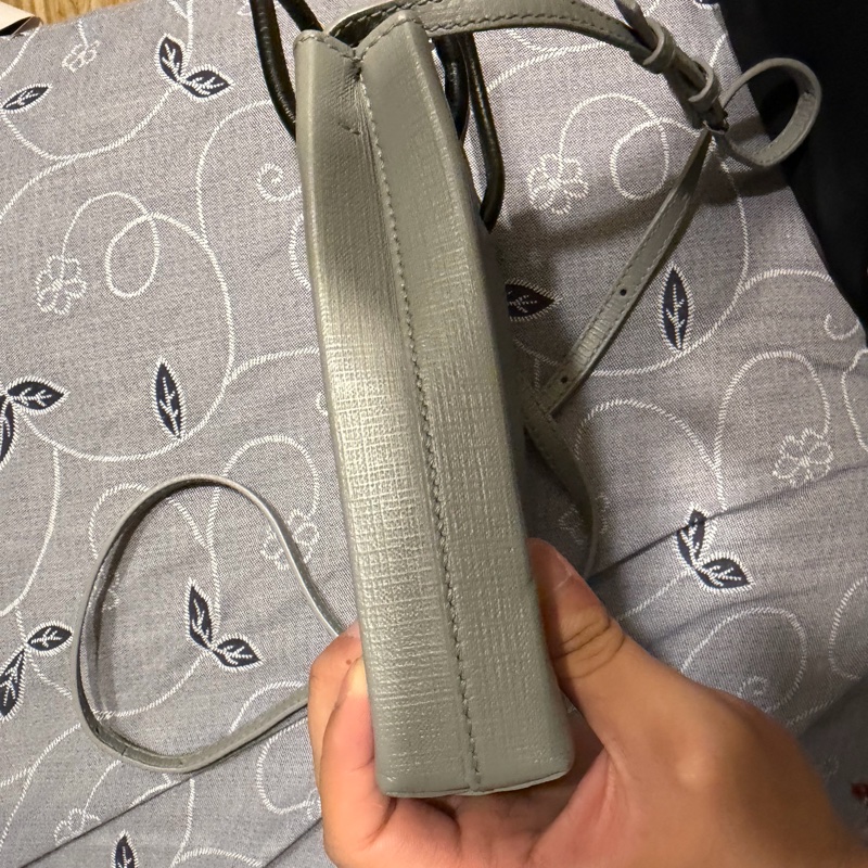 巴黎世家手機包-6