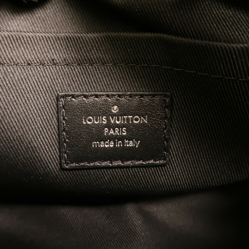 LOUIS VUITTON Monogram Eclipse Mini Soft Trunk肩背袋-5