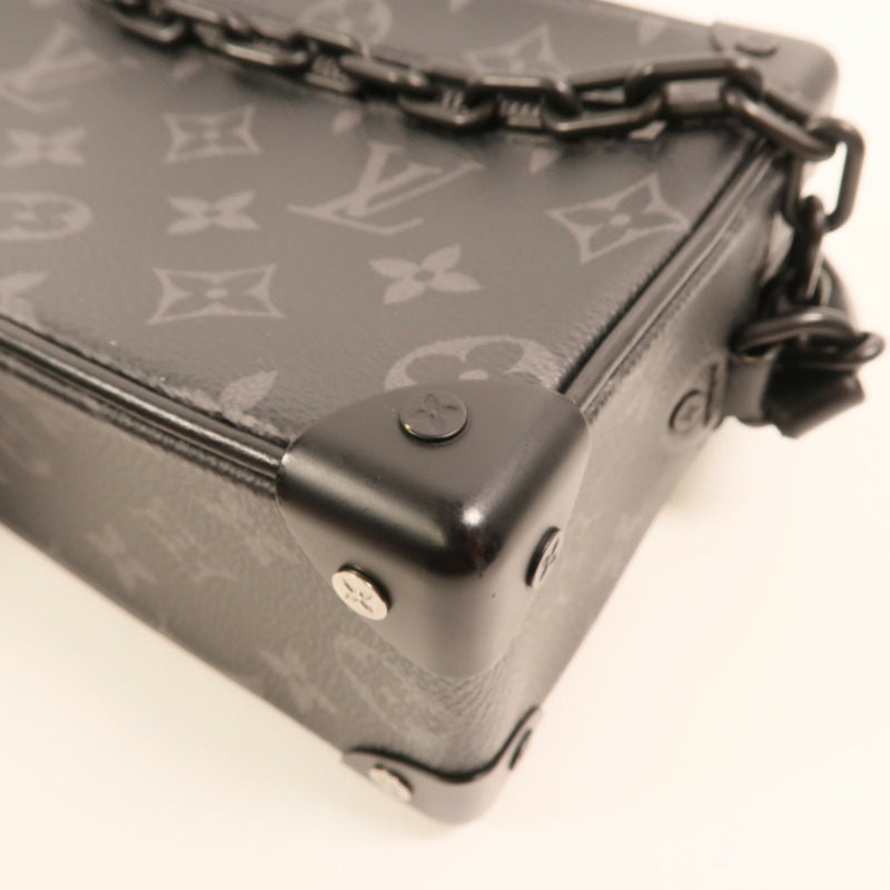 LOUIS VUITTON Monogram Eclipse Mini Soft Trunk肩背袋-7