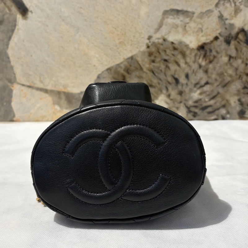 Chanel 菱格子母後背包-3