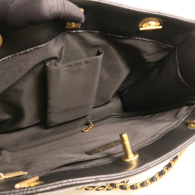 CHANEL 牛皮皮革Quilted Timeless CC Chain Tote金扣鏈帶肩背袋-4