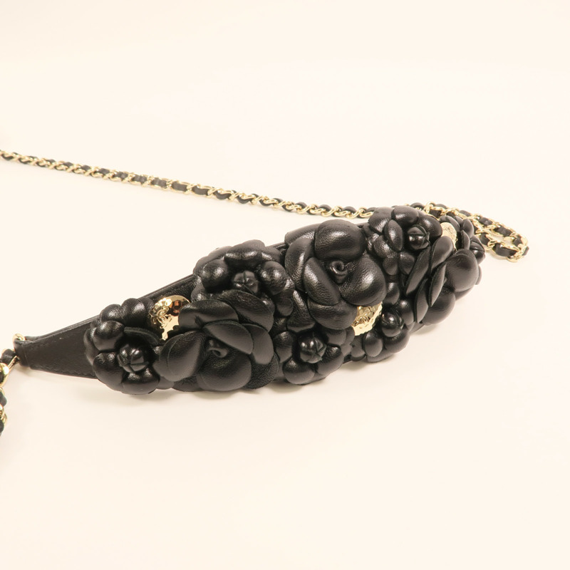 CHANEL 羊皮皮革WOC Wallet On Chain金扣鏈帶肩背袋-10