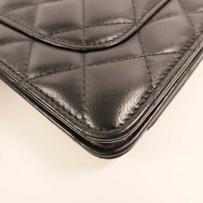 CHANEL 羊皮皮革WOC Wallet On Chain金扣鏈帶肩背袋-14