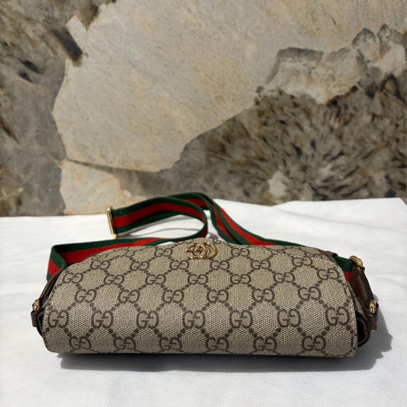 Gucci PVC信封斜背包-2