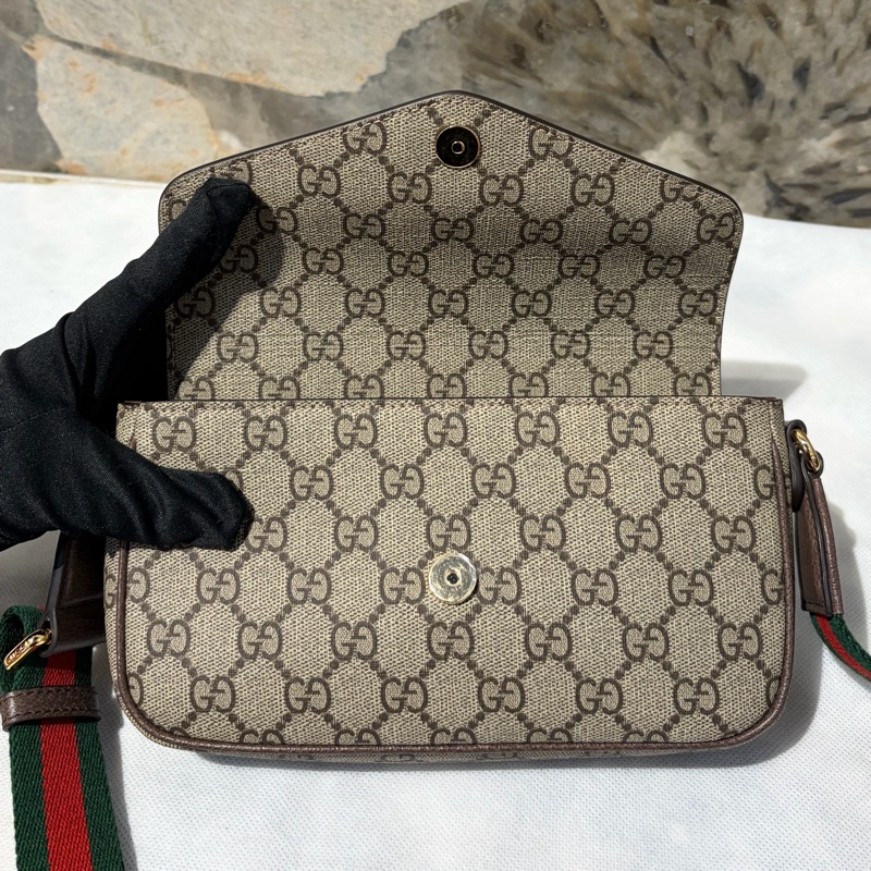 Gucci PVC信封斜背包-4