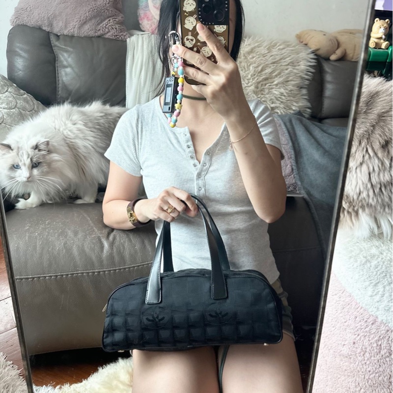 香奈兒 肩背包 腋下包 手提包 黑色 包 黑色尼龍 帆布 波士頓 旅遊系列 手提包 中古包包 chanel travel line boston bag-1