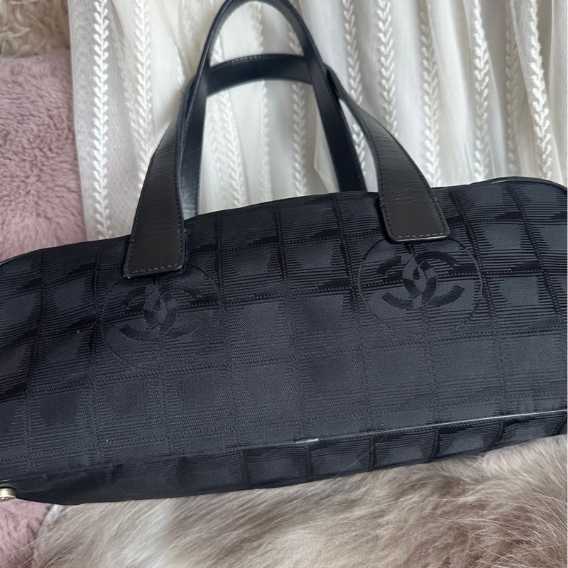 香奈兒 肩背包 腋下包 手提包 黑色 包 黑色尼龍 帆布 波士頓 旅遊系列 手提包 中古包包 chanel travel line boston bag-7