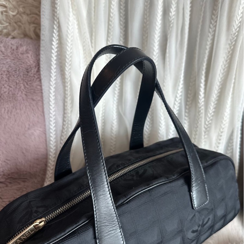 香奈兒 肩背包 腋下包 手提包 黑色 包 黑色尼龍 帆布 波士頓 旅遊系列 手提包 中古包包 chanel travel line boston bag-14