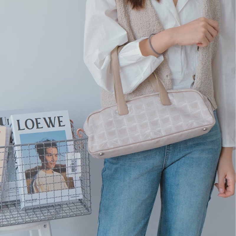 Chanel 法棍腋下包-0