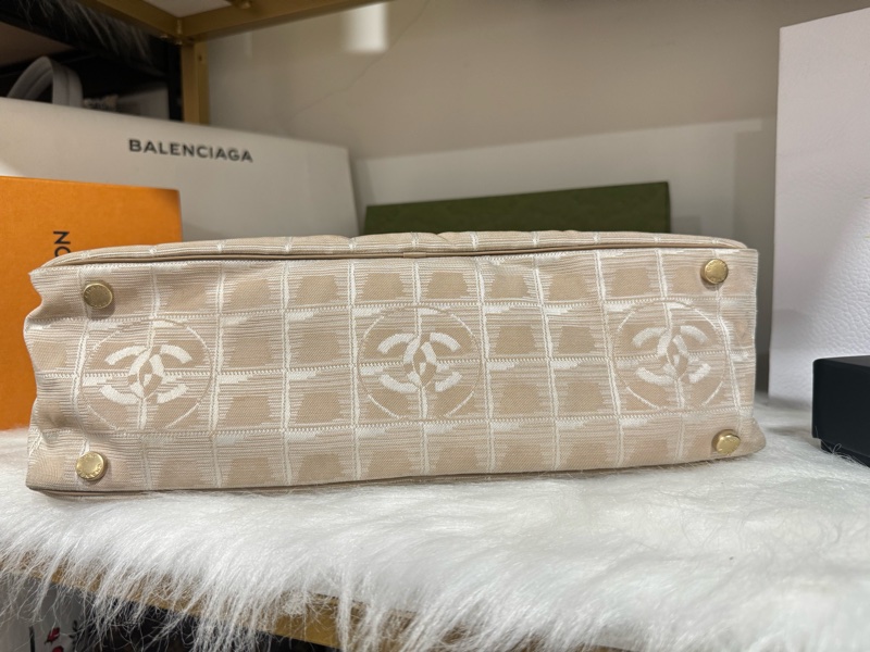 Chanel 法棍腋下包-14