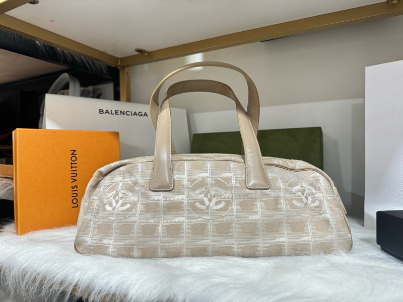 Chanel 法棍腋下包-15