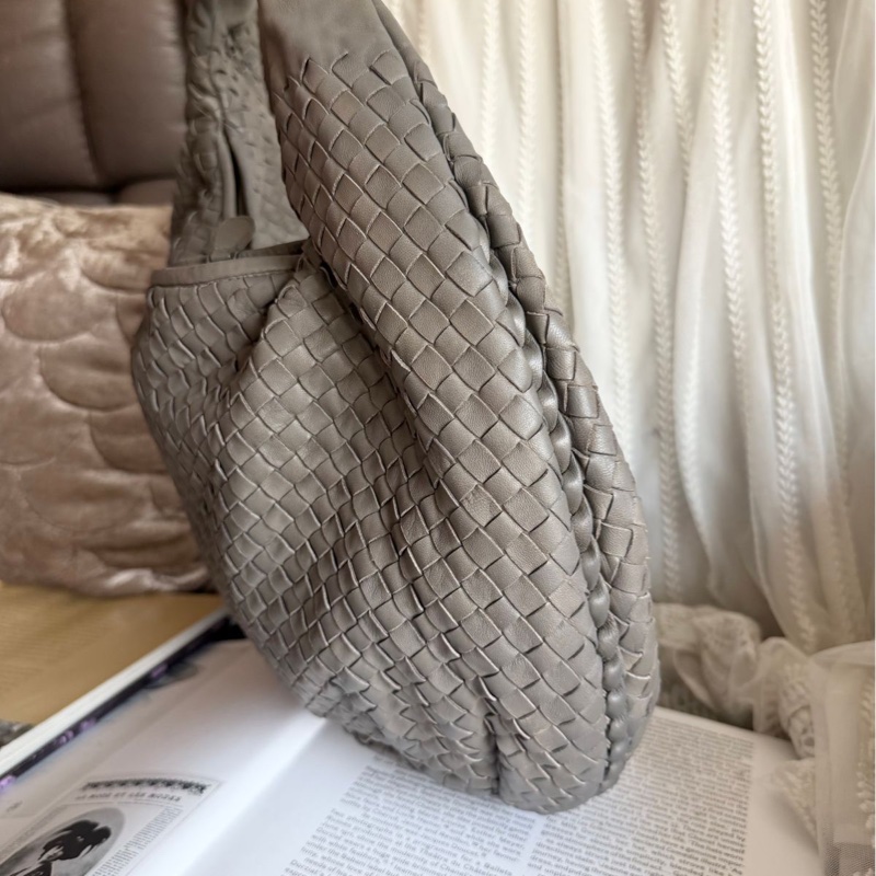 葆蝶家 編織手提包 托特包 肩背包 和尚包雲朵包 灰色 Bottega Veneta hobo bag-21