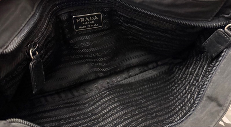 普拉達 黑色 包包prada re-nylon 再生尼龍系列 手袋 肩背包 腋下包 手提包 斜挎包 斜背包 側背包-11
