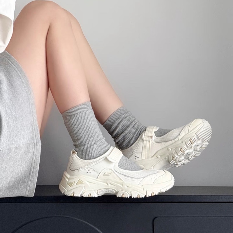 極新平台最低價✨RV 水鑽方釦春系鬆弛運動感瑪莉珍鞋/roger vivier白-9