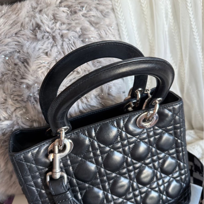 迪奧包 戴妃包 黑色 手提包 肩背包 側背包 連dior後買肩帶Lady Dior 黑皮包 lady dior bag black-4