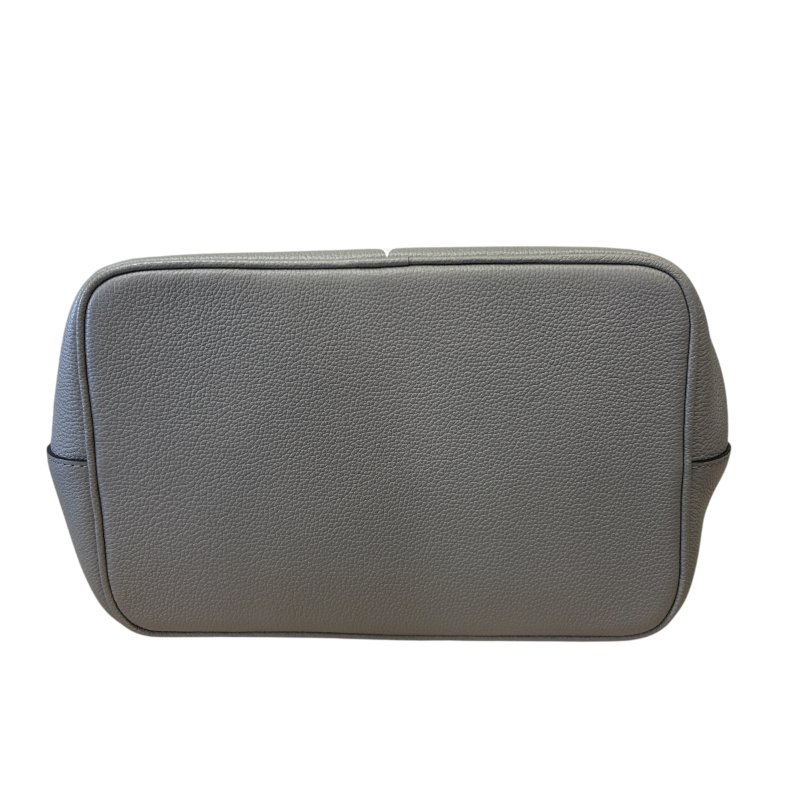 LV大象灰子母抽繩水桶兩用包-3