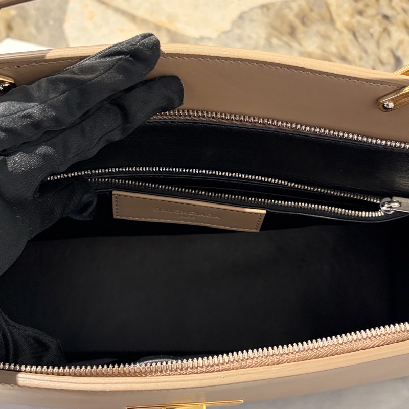 Balenciaga手提兩用包-9