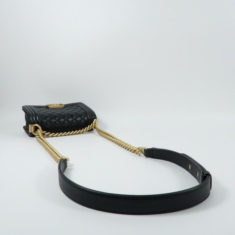 CHANEL 牛皮皮革Boy 20金扣鏈帶肩背袋-9