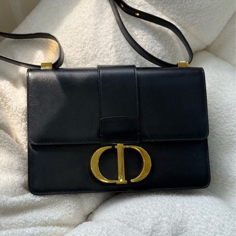 Dior 黑色全皮Montaigne 蒙田30單肩斜背包