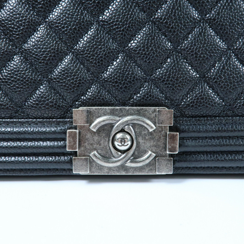 CHANEL 牛皮皮革Boy 25鏈帶肩背袋-10