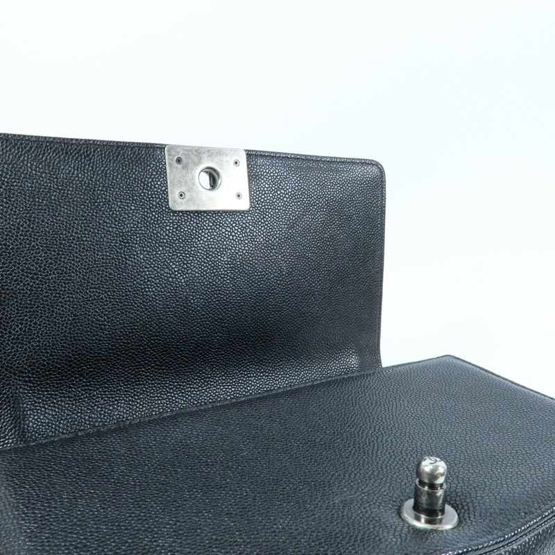 CHANEL 牛皮皮革Boy 25鏈帶肩背袋-11