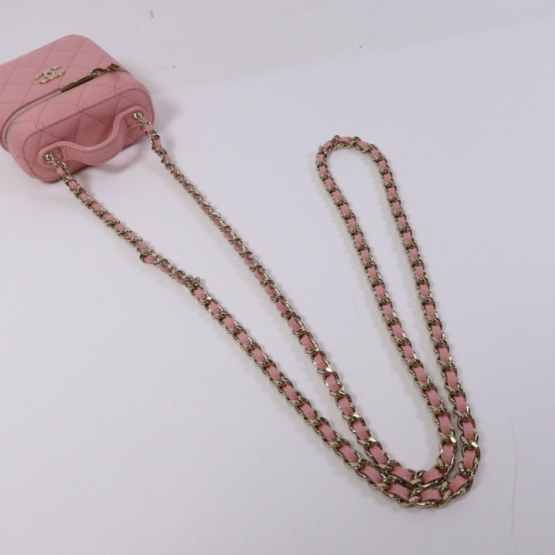 CHANEL 牛皮皮革Mini Vanity Case金扣鏈帶肩背袋-8