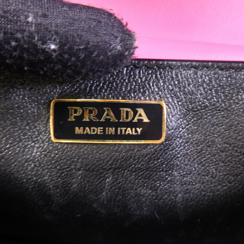 PRADA 牛皮皮革Cahier金扣肩背袋-5